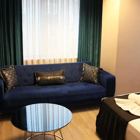 Lina Hotel